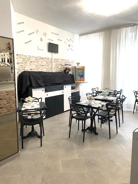 Hotel Alessander Milan 2*,